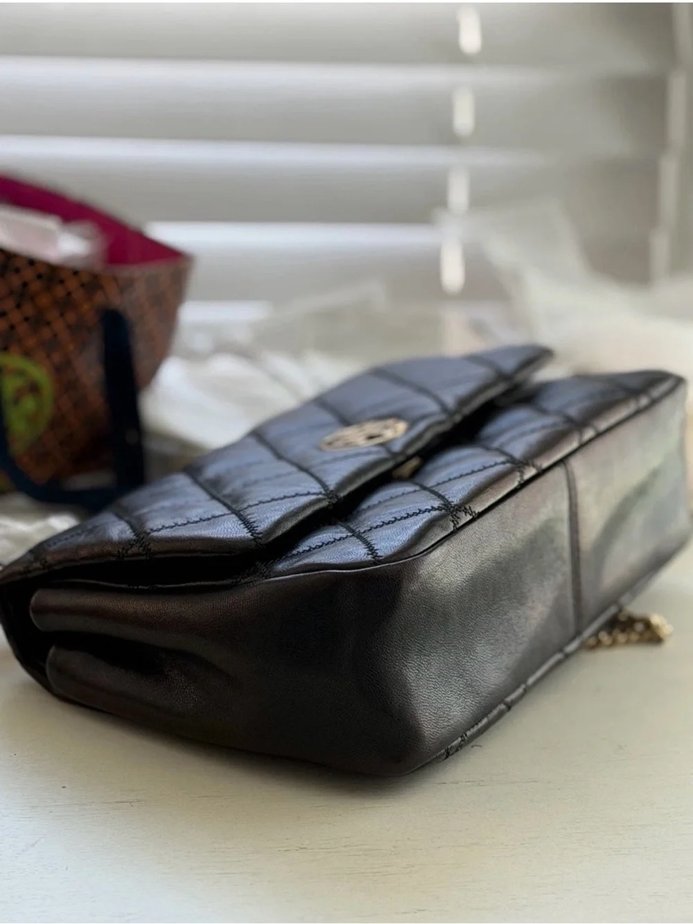 NWT Tory Burch 148244 Willa Flap Adjustable Shoulder Bag Quilted Leather Black